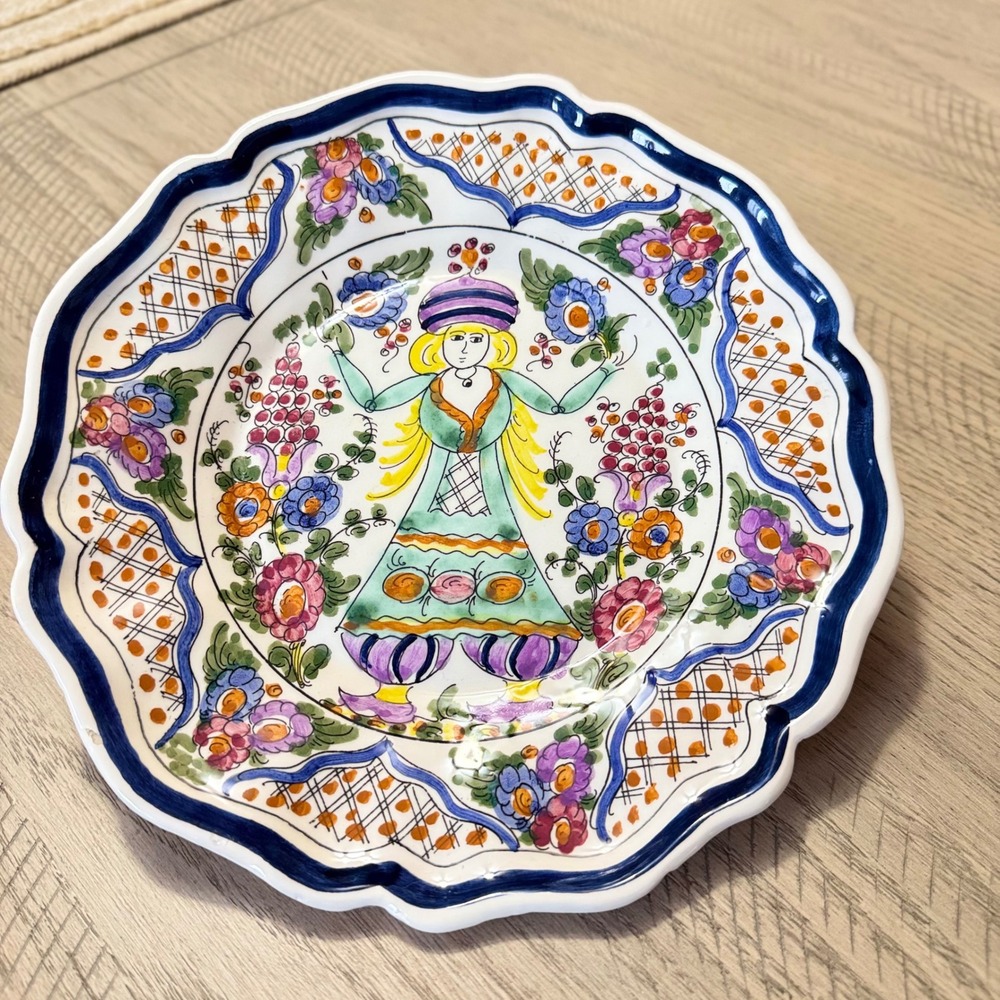 Delphi Greece Hand Painted Pottery Decorative Plate Folk Art Woman Signed AM